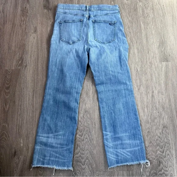 AYR | Women’s Frayed Hem Classic Blue Jeans | Size 32 - Picture 7 of 8